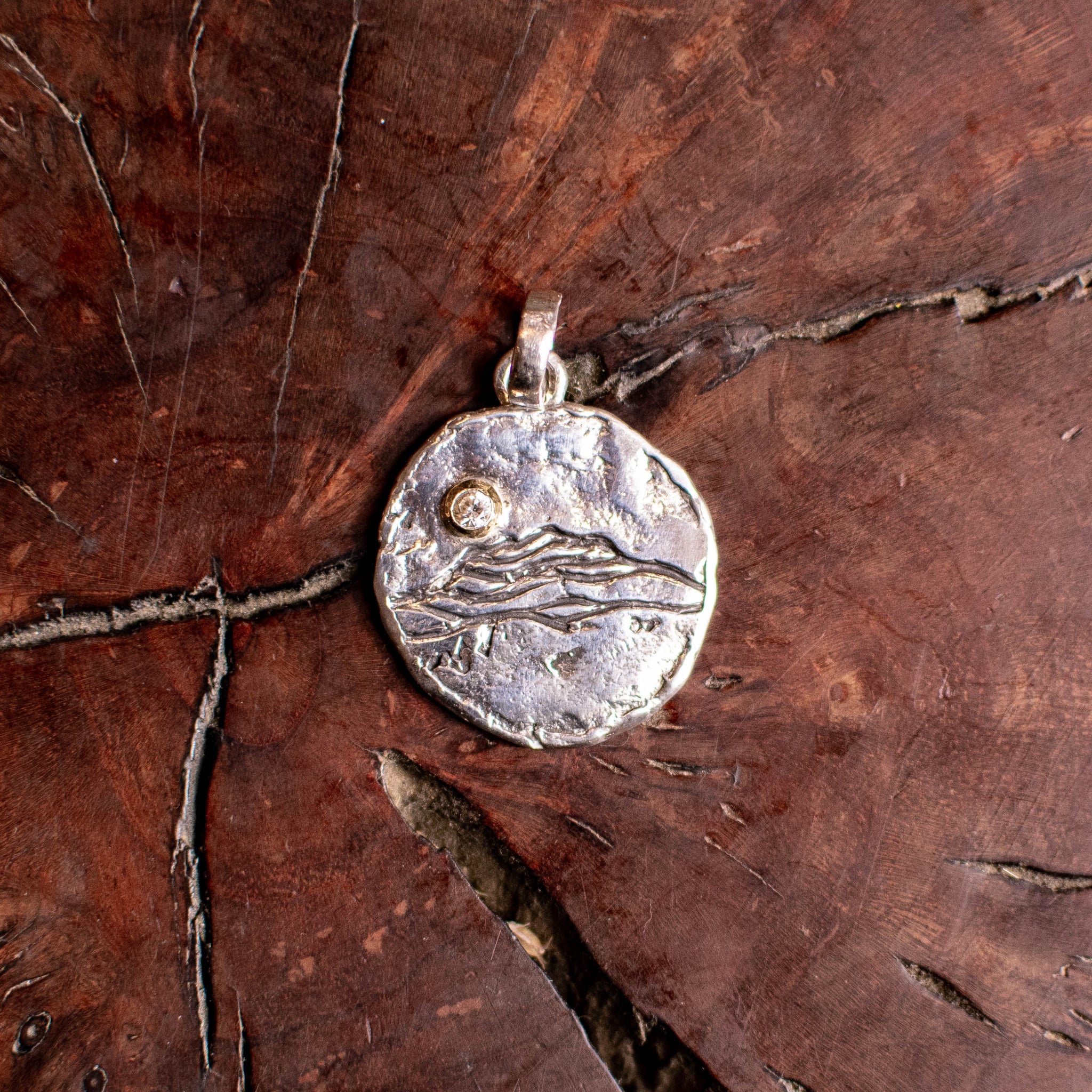 18k Gold White Sapphire Topa Topa Pendant